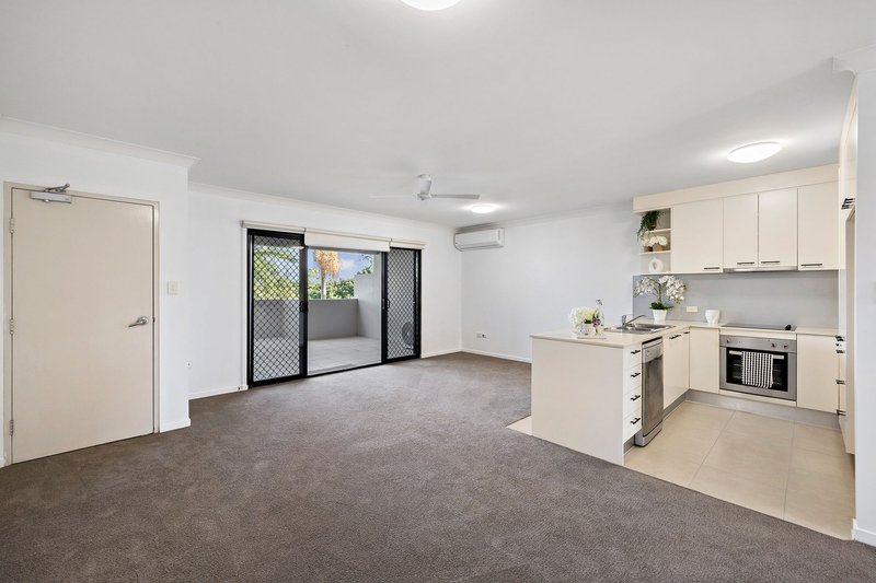 Photo - 5/14 Yacht Street, Clontarf QLD 4019 - Image 5