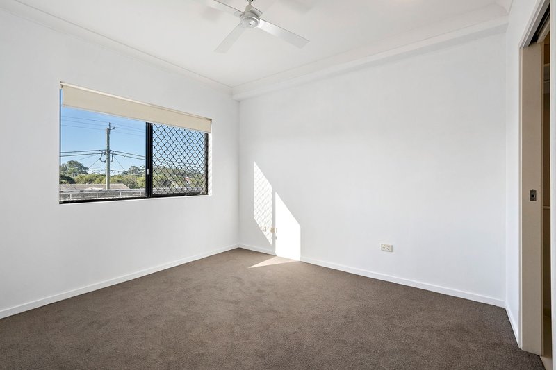 Photo - 5/14 Yacht Street, Clontarf QLD 4019 - Image 9