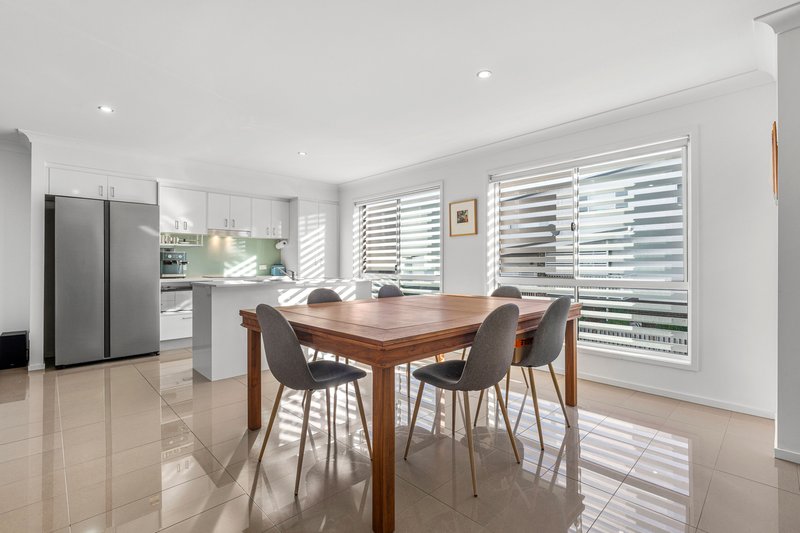 Photo - 51/400 Tingal Road, Wynnum QLD 4178 - Image 7