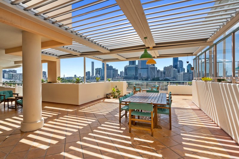 Photo - 51/410 Stanley Street, South Brisbane QLD 4101 - Image 18