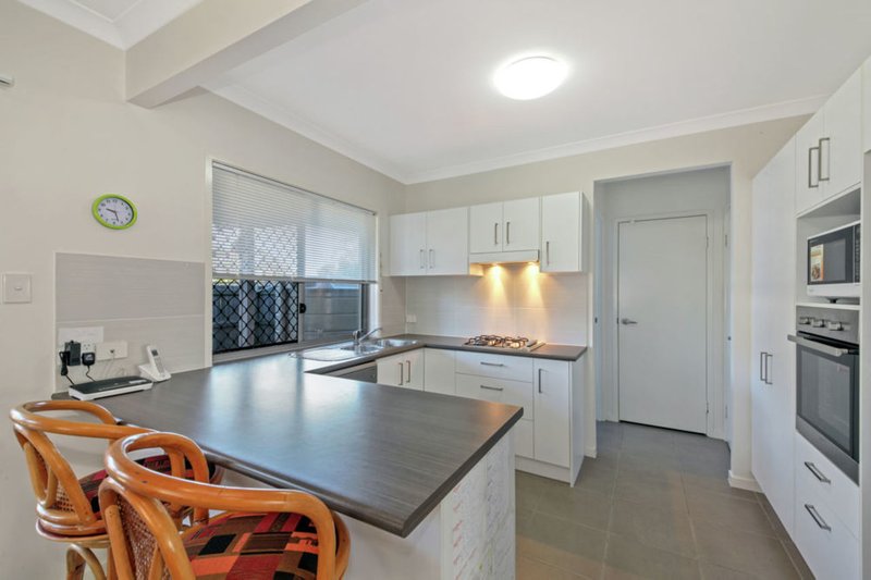 Photo - 51/42-51 Wattlebird Street, Mango Hill QLD 4509 - Image 3