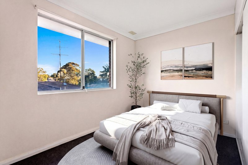 Photo - 5/142 Gladstone Avenue, Coniston NSW 2500 - Image 6