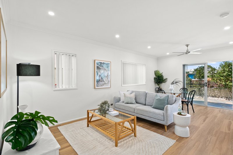 Photo - 5/142 Princes Highway, Unanderra NSW 2526 - Image 3