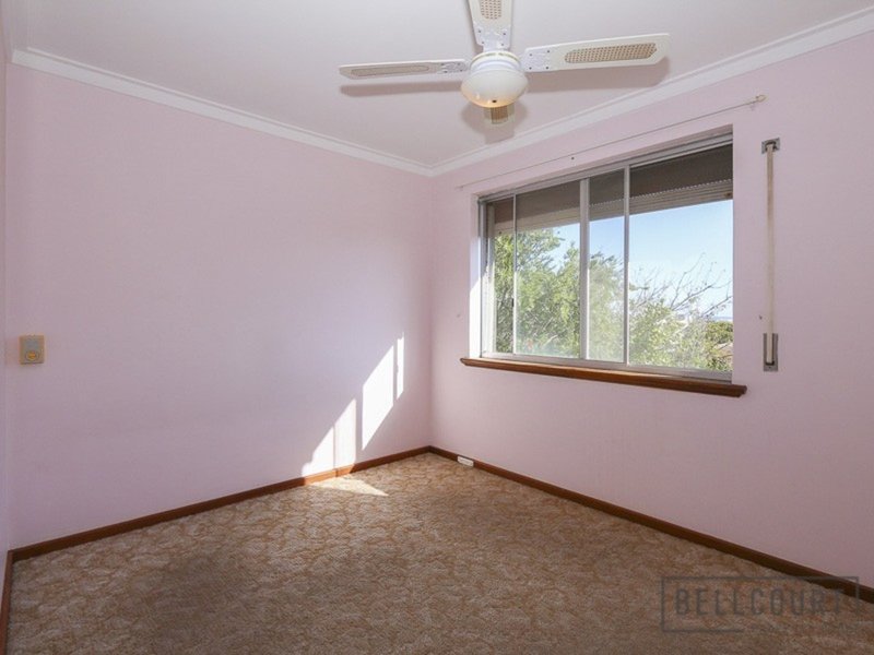 Photo - 5/146 Westview Street, Scarborough WA 6019 - Image 8