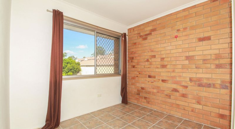 Photo - 5/147-149 Kingston Road, Woodridge QLD 4114 - Image 6