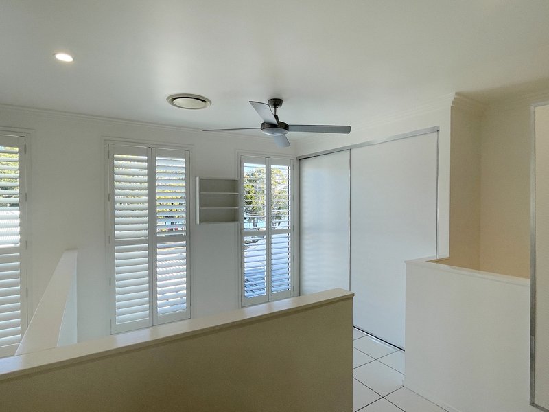 Photo - 5/15-17 Sylvan Beach Esplanade, Bellara QLD 4507 - Image 12