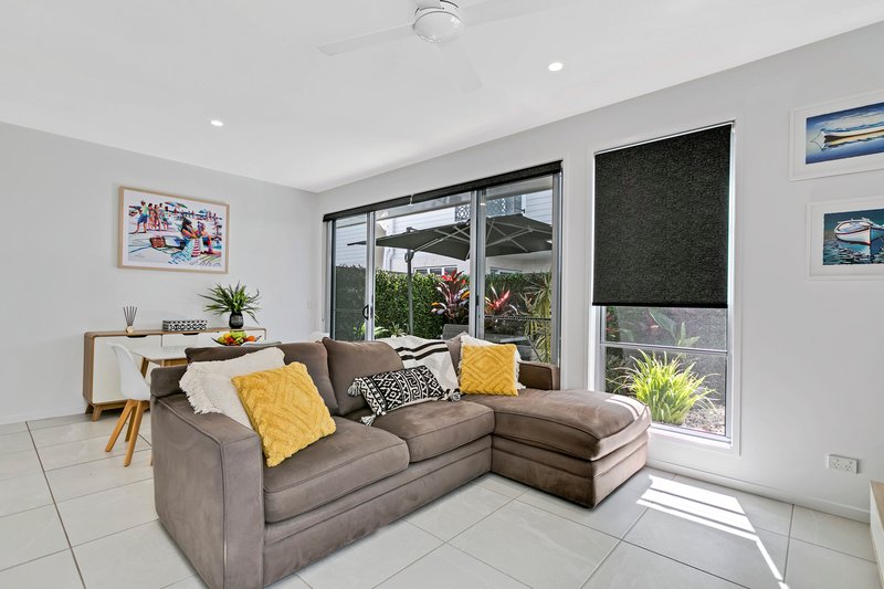 Photo - 5/15-17 Yinni Street, Maroochydore QLD 4558 - Image 7