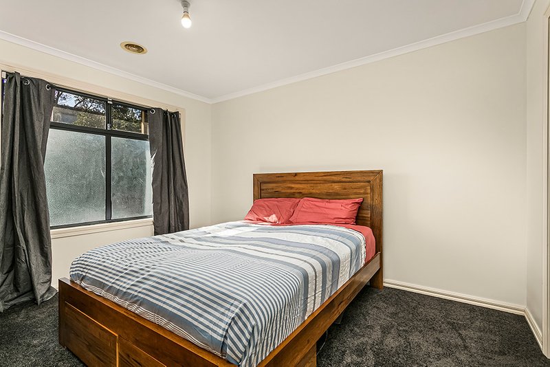 Photo - 5/15 Ararat Avenue, Coburg North VIC 3058 - Image 9