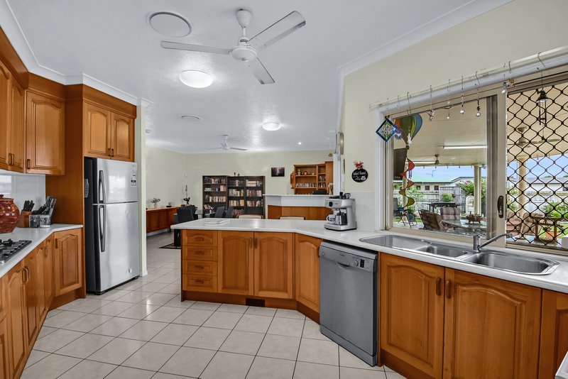 Photo - 515 Bayswater Road, Mount Louisa QLD 4814 - Image 7