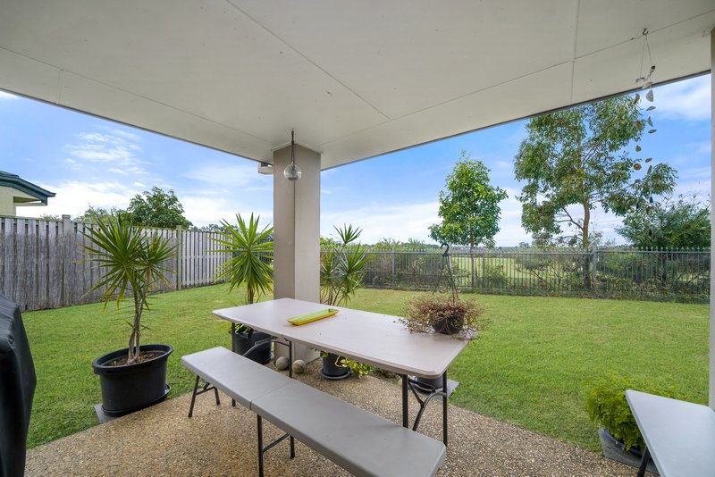 Photo - 5/15 College Street, North Lakes QLD 4509 - Image 12