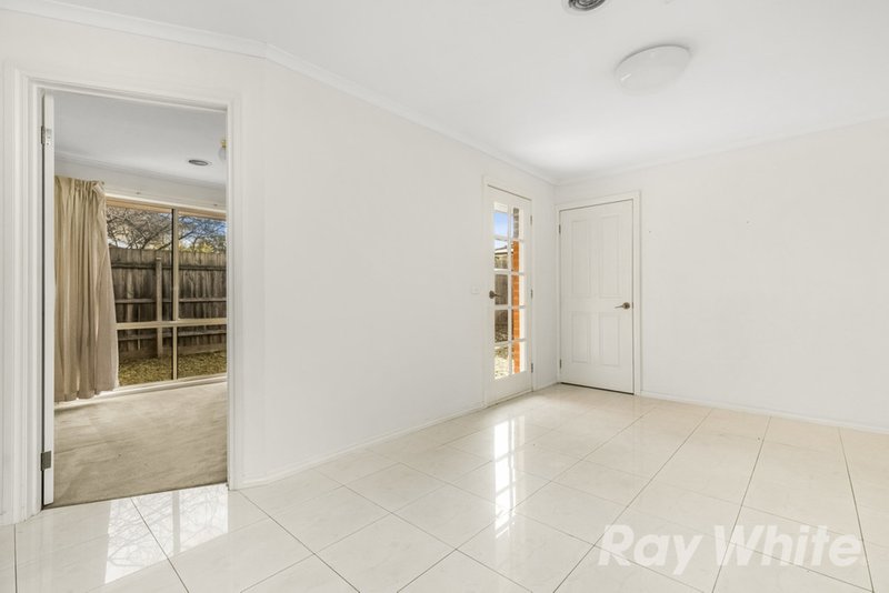 Photo - 515 Springvale Road, Glen Waverley VIC 3150 - Image 5