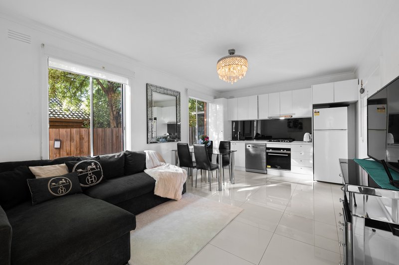 Photo - 5/15 Sunray Avenue, Cheltenham VIC 3192 - Image 1