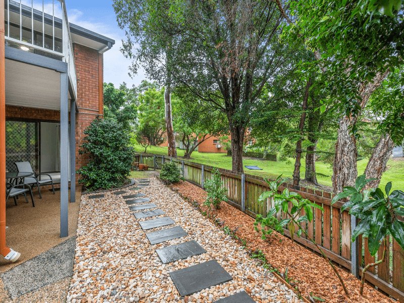 Photo - 5/15 Thornhill Street, Springwood QLD 4127 - Image 2