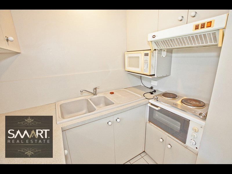 Photo - 5/15 Weemala Street, Chevron Island QLD 4217 - Image 4