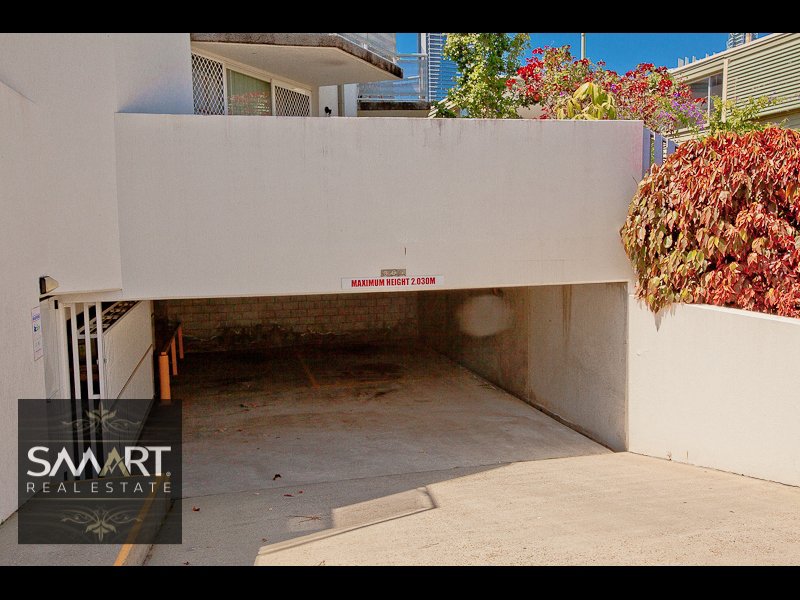 Photo - 5/15 Weemala Street, Chevron Island QLD 4217 - Image 16