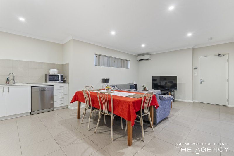 Photo - 5/150 Ravenswood Drive, Nollamara WA 6061 - Image 24