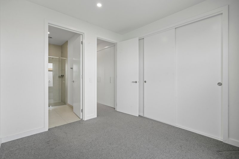 Photo - 5/153 Cooper Street, Essendon VIC 3040 - Image 7