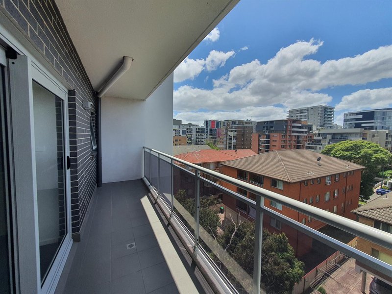 Photo - 51/54 Macquarie Street, Liverpool NSW 2170 - Image 11