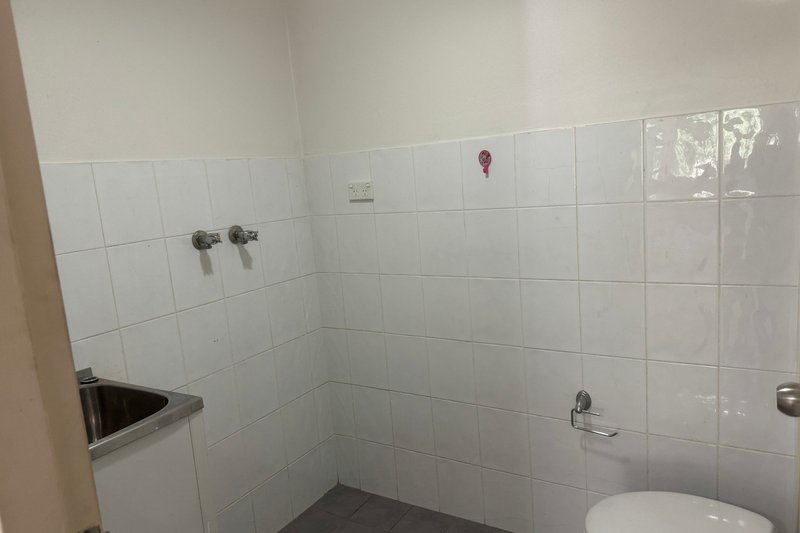 Photo - 5/16-18 Newman Street, Merrylands NSW 2160 - Image 5