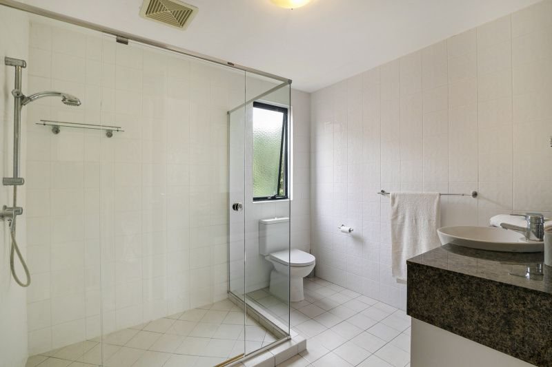 Photo - 5/16 Cadell Street, Toowong QLD 4066 - Image 8