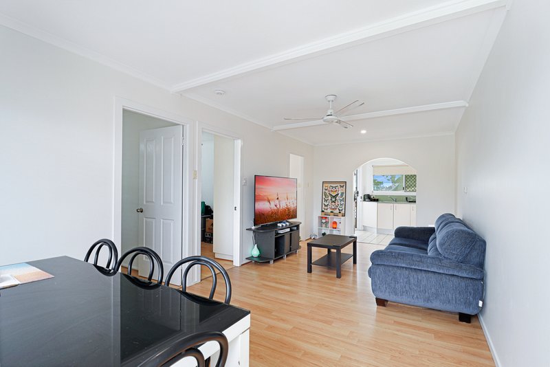 Photo - 5/16 Campbell Street, Torquay QLD 4655 - Image 2