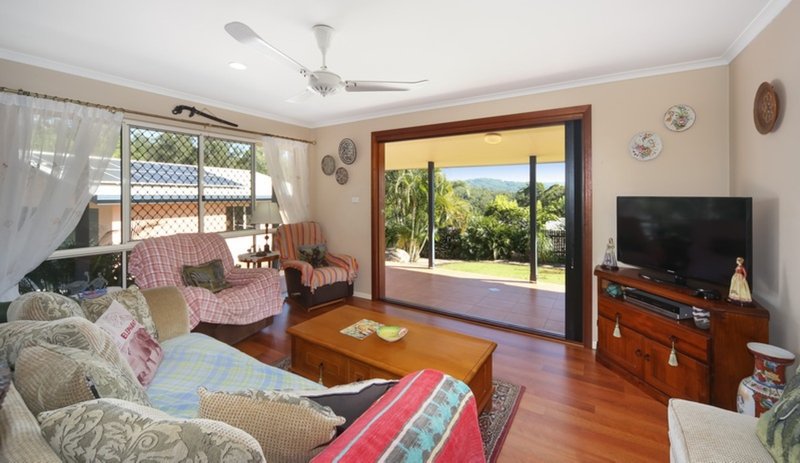 Photo - 516 Connection Road, Mooloolah Valley QLD 4553 - Image 5
