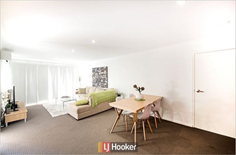 Photo - 5/16 David Miller Crescent, Casey ACT 2913 - Image 2