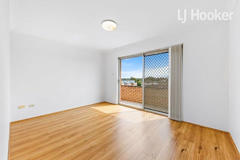 Photo - 5/16 Mcburney Rd , Cabramatta NSW 2166 - Image 6