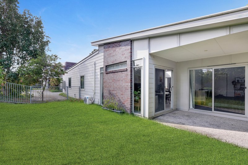 Photo - 5/16 Sapphire Place, Elanora QLD 4221 - Image 9