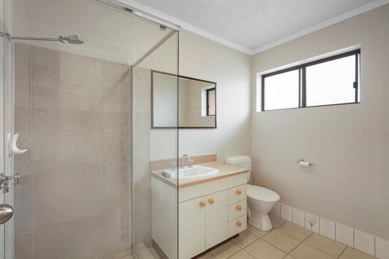 Photo - 5/16 Shields Street, Redcliffe QLD 4020 - Image 7