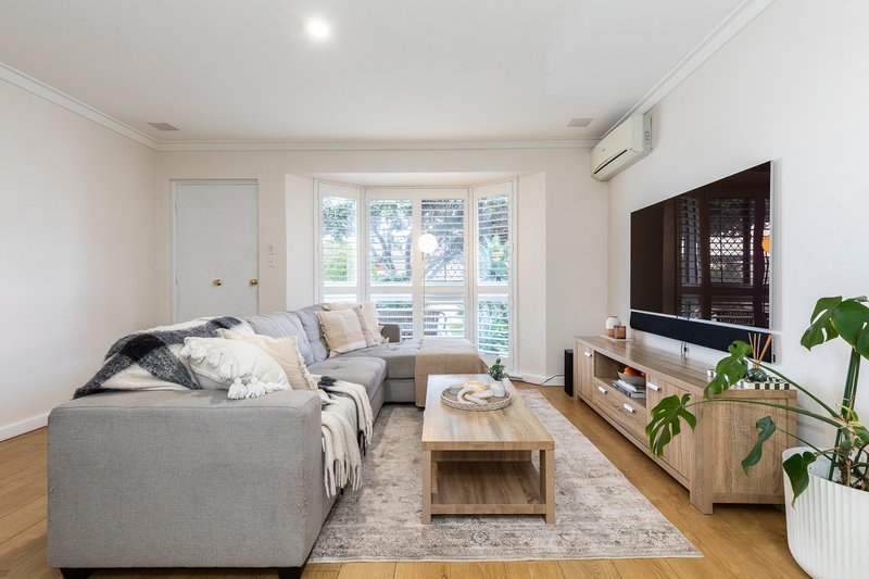 Photo - 5/160 Flinders Street, Yokine WA 6060 - Image 1