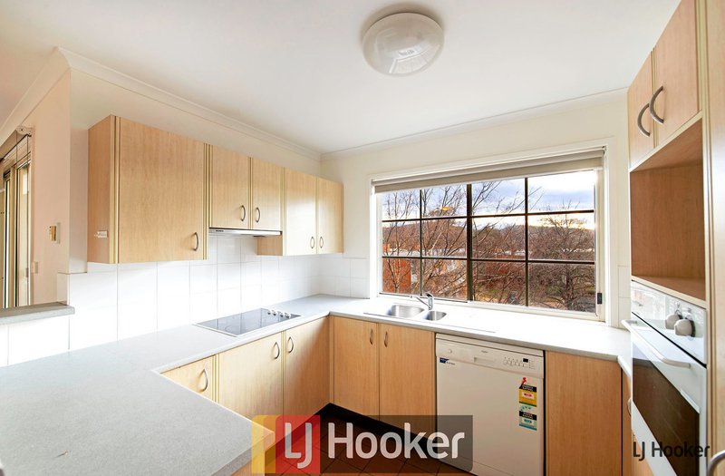Photo - 51/60 Henty Street, Braddon ACT 2612 - Image 6
