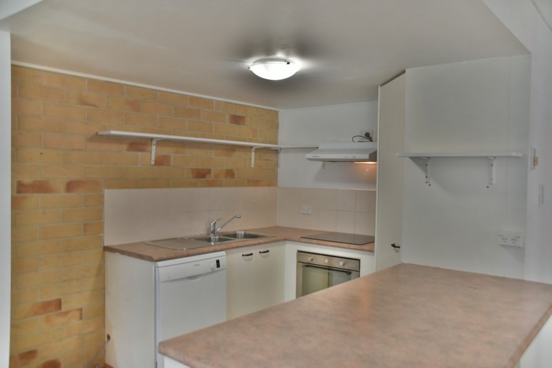 Photo - 51/61 Harburg Drive, Beenleigh QLD 4207 - Image 3