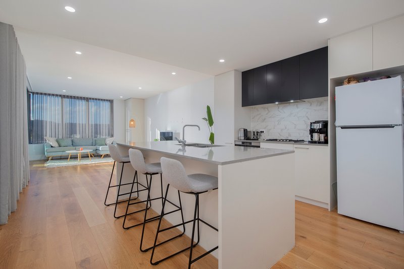 Photo - 516/1 Howard Street, Warners Bay NSW 2282 - Image 3