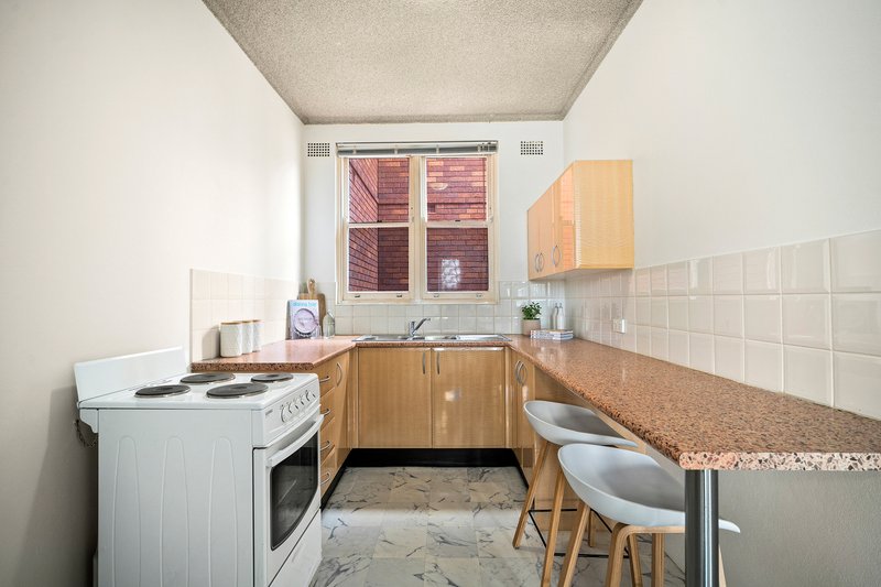 Photo - 5/162-166 Chuter Avenue, Sans Souci NSW 2219 - Image 3