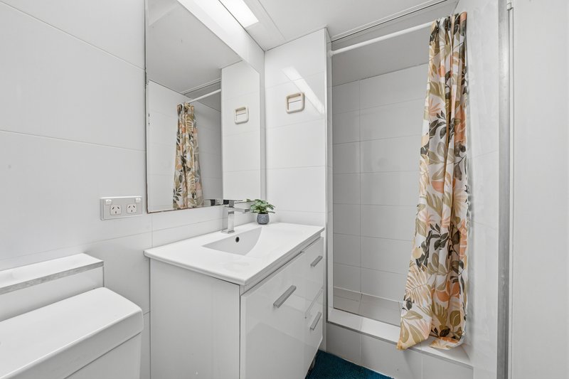Photo - 516/29 Newland Street, Bondi Junction NSW 2022 - Image 7