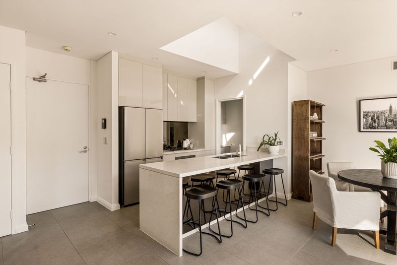 Photo - 516/39 Rothschild Avenue, Rosebery NSW 2018 - Image 6