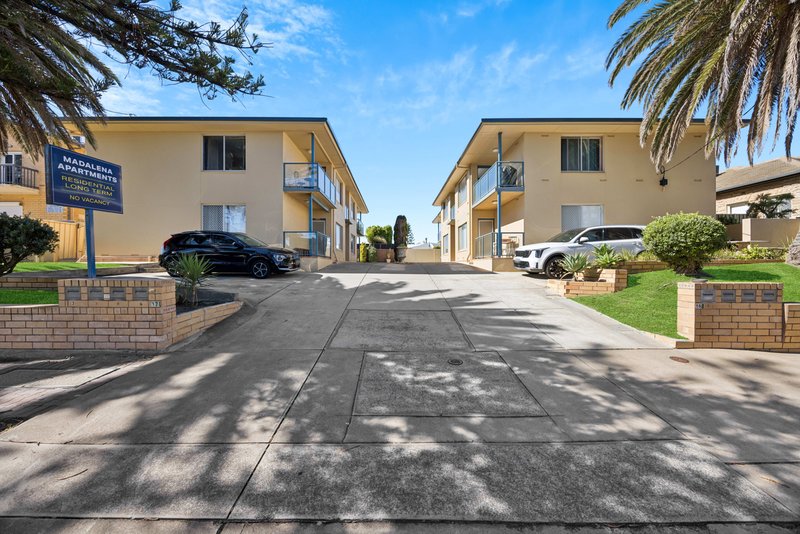 Photo - 5/168-170 Seaview Road, Henley Beach South SA 5022 - Image 2