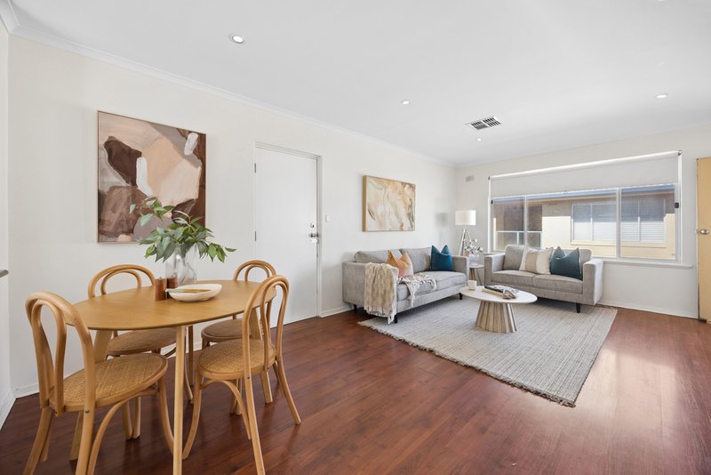 Photo - 5/168-170 Seaview Road, Henley Beach South SA 5022 - Image 4