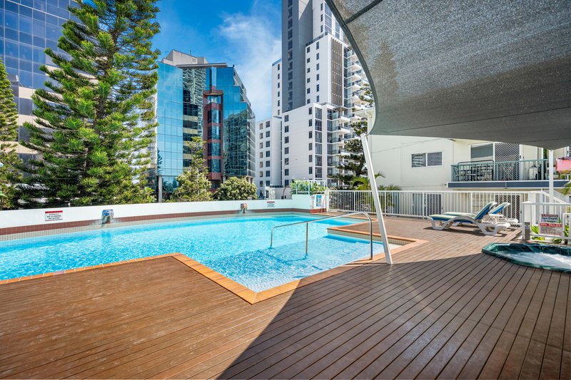 Photo - 51/69-73 Ferny Avenue, Surfers Paradise QLD 4217 - Image 17