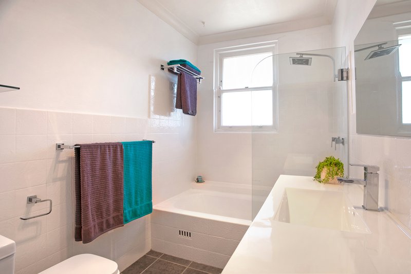 Photo - 5/169 Ocean Street, Narrabeen NSW 2101 - Image 4