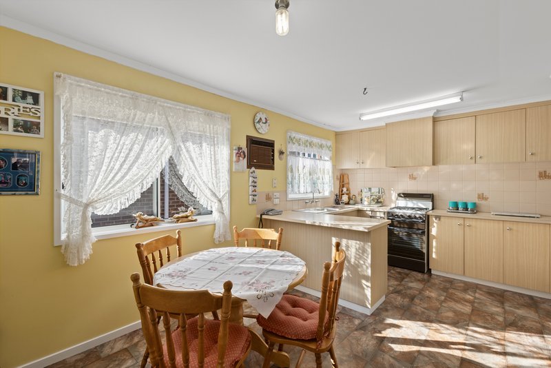 Photo - 5/169 Torquay Road, Grovedale VIC 3216 - Image 2