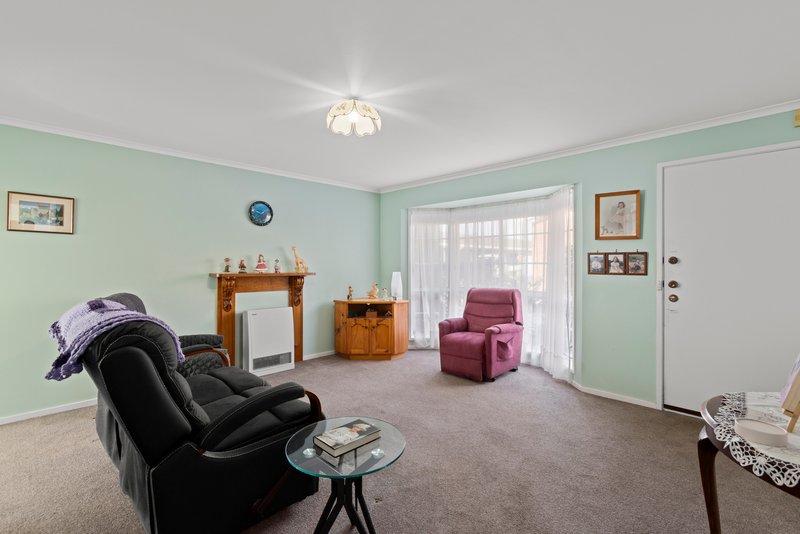 Photo - 5/169 Torquay Road, Grovedale VIC 3216 - Image 3