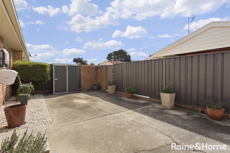 Photo - 5/17-23 Thurralilly Street, Queanbeyan East NSW 2620 - Image 11