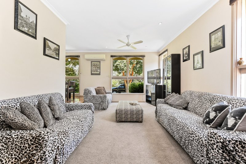 Photo - 517 Boronia Road, Wantirna VIC 3152 - Image 3