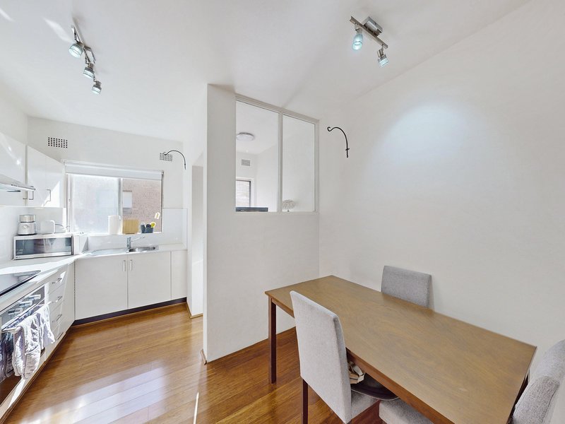 Photo - 5/17 Caroline Street, Westmead NSW 2145 - Image 4