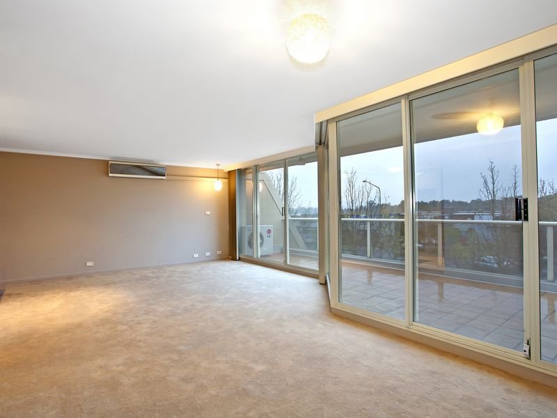 Photo - 5/17 Chandler Street, Belconnen ACT 2617 - Image 2