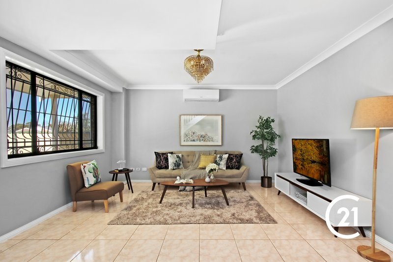 Photo - 5/17 Fuller Street, Seven Hills NSW 2147 - Image 4