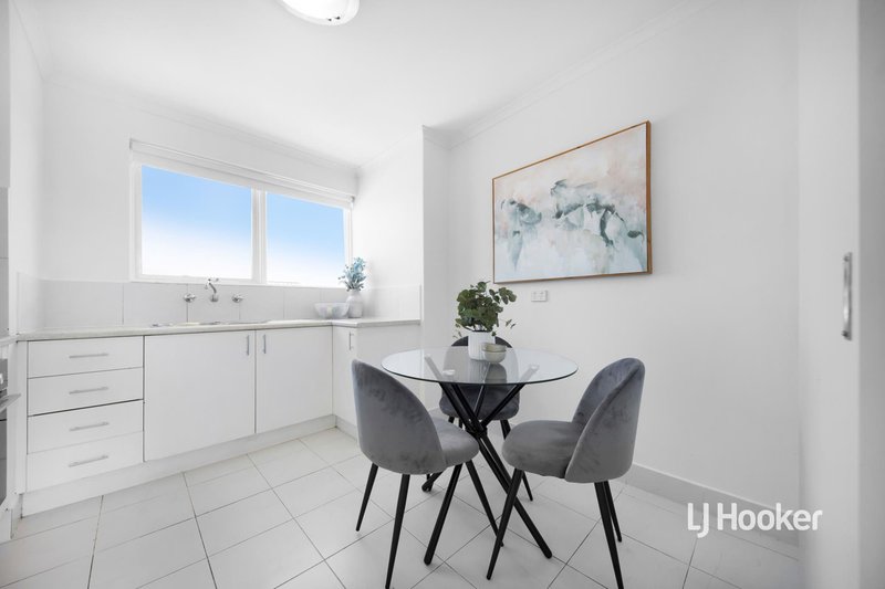 Photo - 5/17 Gordon Street, Footscray VIC 3011 - Image 7