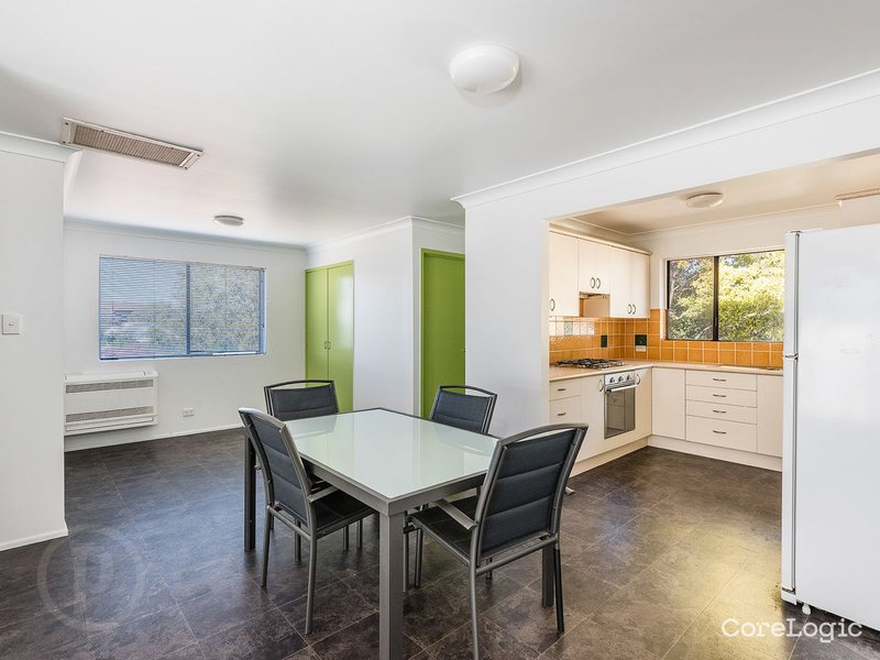 Photo - 5/17 Hanworth Street, East Brisbane QLD 4169 - Image 4